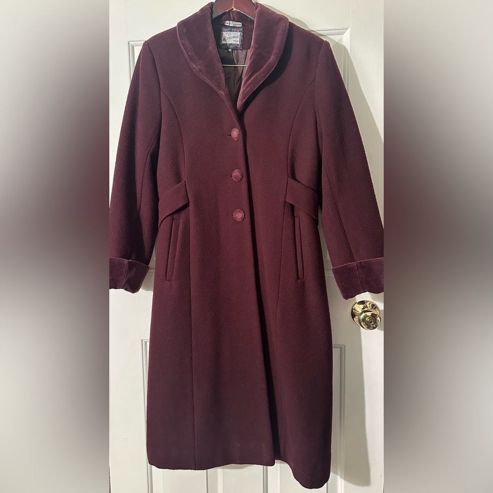 ROTHSCHILD 16 Old Money Burgundy Wool Over Coat Velvet Collar Back Belt Classic